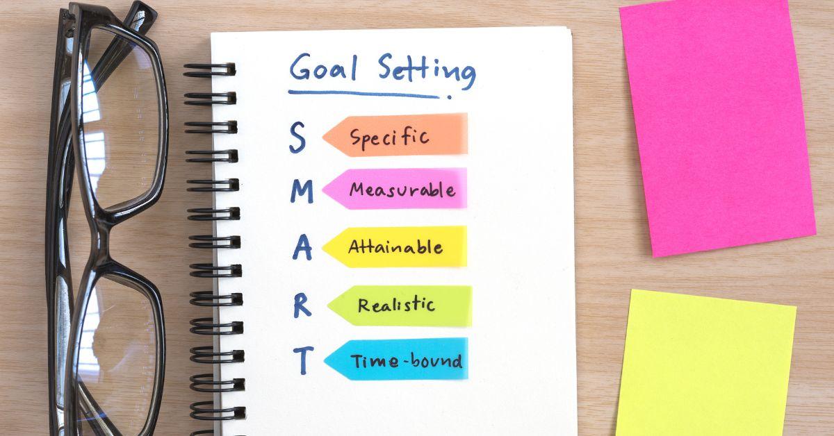 1) Unrealistic Goals: Setting overly ambitious targets can lead to disappointment. Aim for small, achievable milestones instead